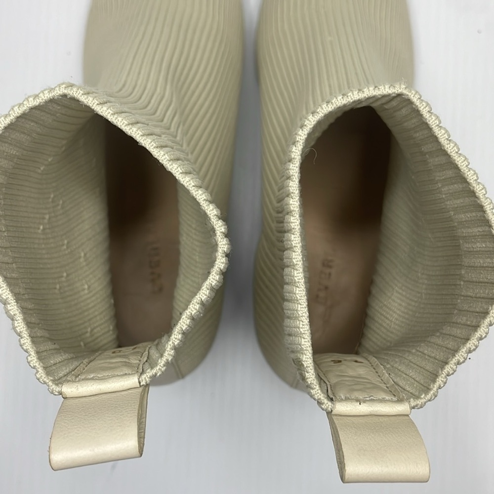 Everlane The Glove Boots Size 7.5 Bone Cream Stacked Heel - Picture 14 of 14